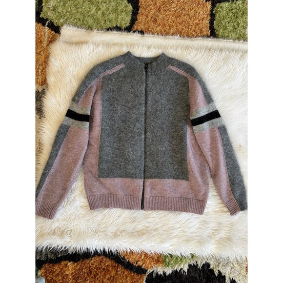 The Korner sweater - Picture 5 of 12